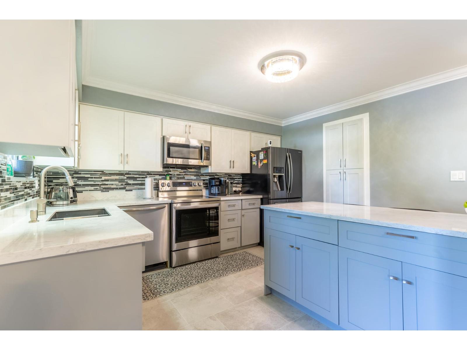 8034 Beaver Drive, Mission, British Columbia  V2V 5R4 - Photo 7 - R3129992