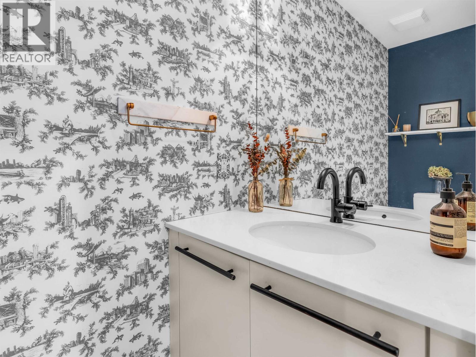 420 W 17th Avenue, Vancouver, British Columbia  V5Y 2A2 - Photo 10 - R3130179