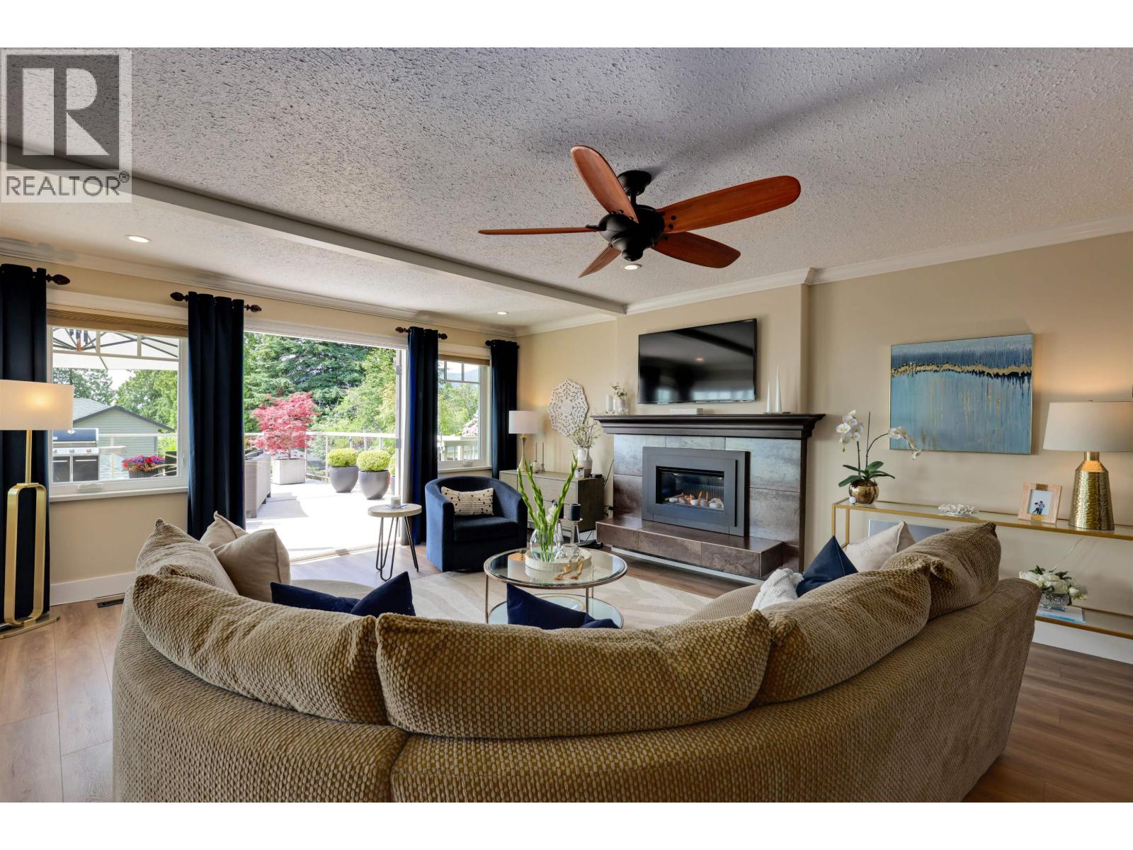 3821 Lonsdale Avenue, North Vancouver, British Columbia  V7N 3K8 - Photo 6 - R3130182