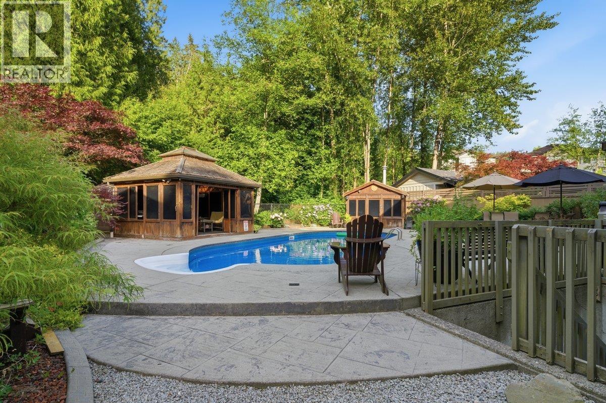10668 245b Street, Maple Ridge, British Columbia  V2W 2G2 - Photo 6 - R3130201