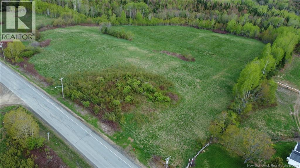 LOT des Pionniers Avenue, Balmoral, New Brunswick