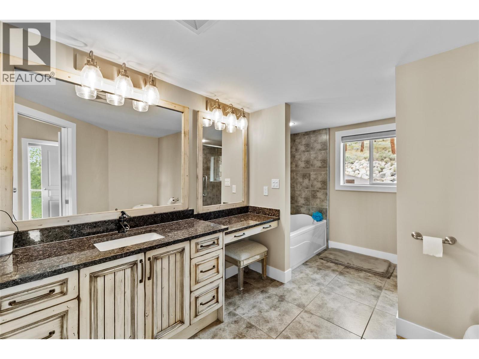 6488 Monck Park Road, Merritt, British Columbia  V1K 1B8 - Photo 14 - 10389603