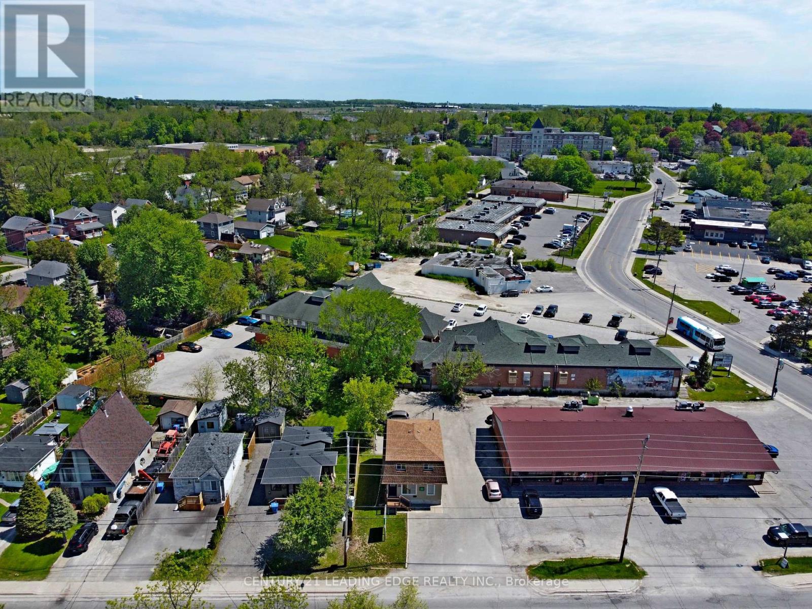 21 Metro Road S, Georgina, Ontario  L4P 1V7 - Photo 36 - N13222996