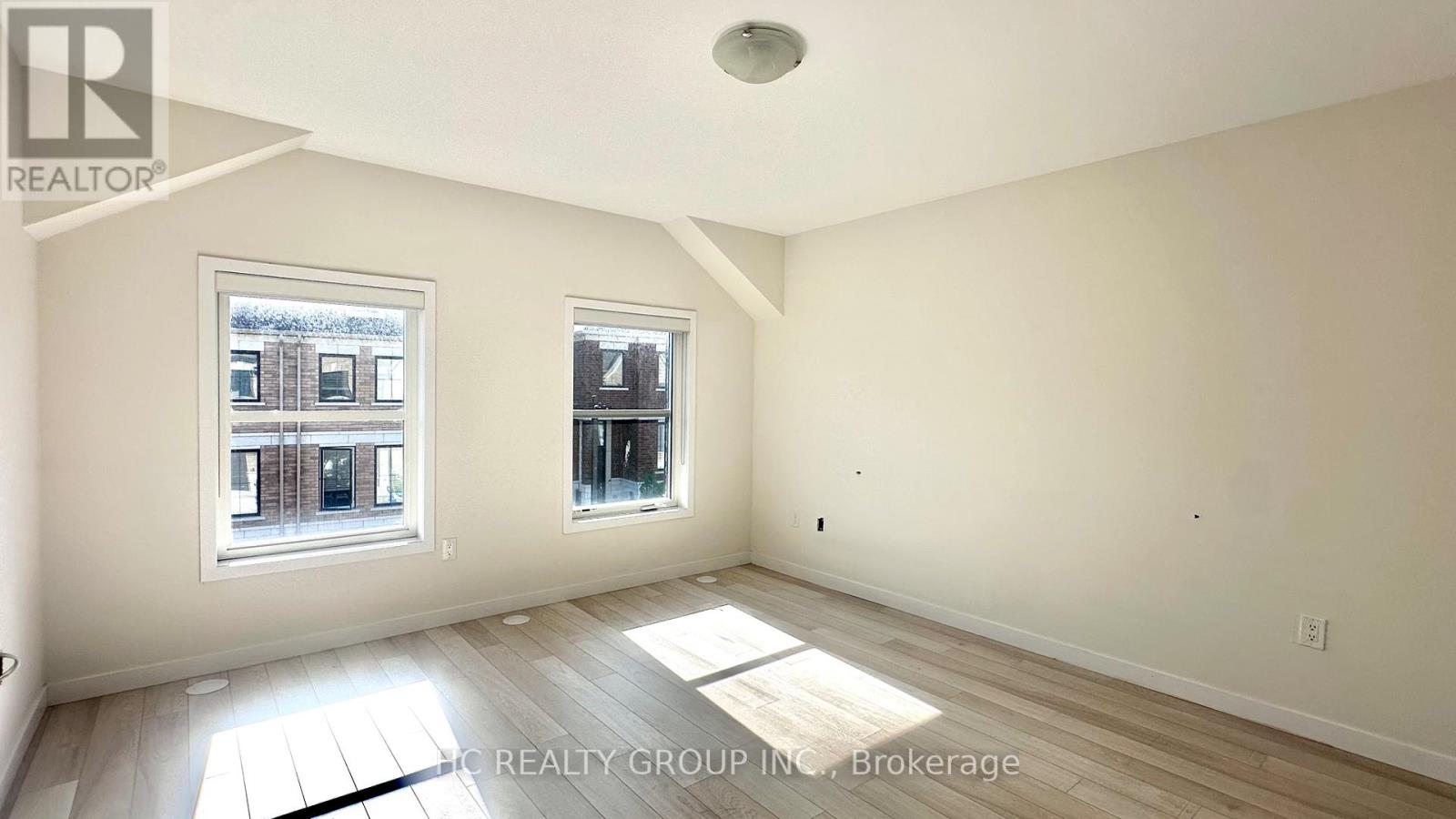 59 Seacoasts Circle, Vaughan, Ontario  L6A 5B8 - Photo 6 - N13223000