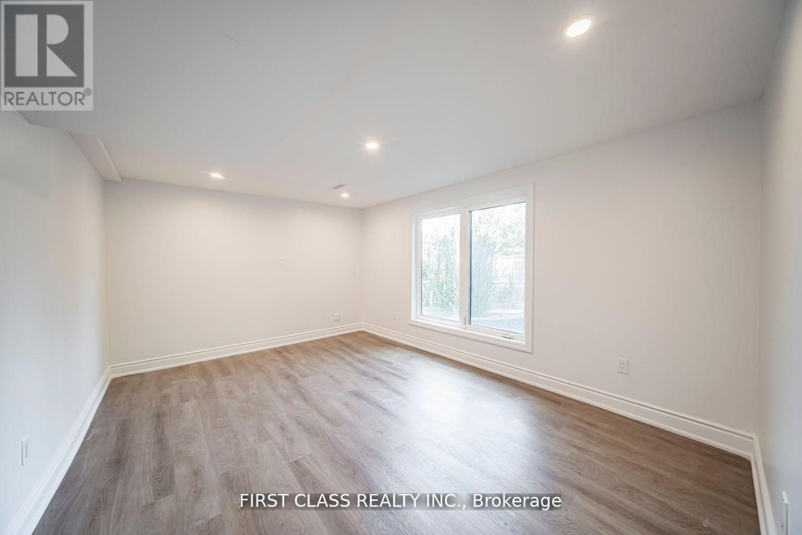 1148 Kingdale Road, Newmarket, Ontario  L3Y 4W1 - Photo 38 - N13223044
