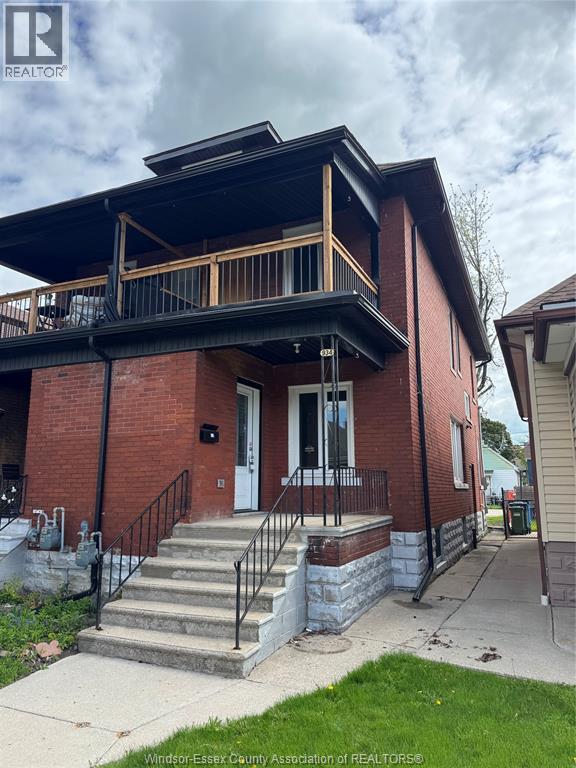 934 GLADSTONE, Windsor, Ontario