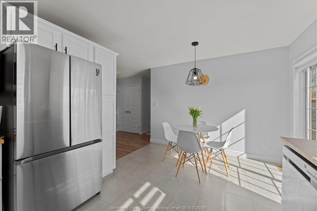 430 Woodridge Drive, Tecumseh, Ontario  N8N 4V5 - Photo 16 - 26012684
