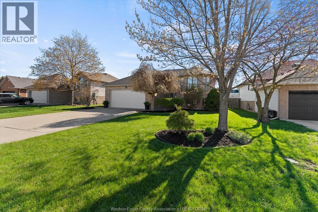 430 Woodridge Drive, Tecumseh, Ontario  N8N 4V5 - Photo 4 - 26012684