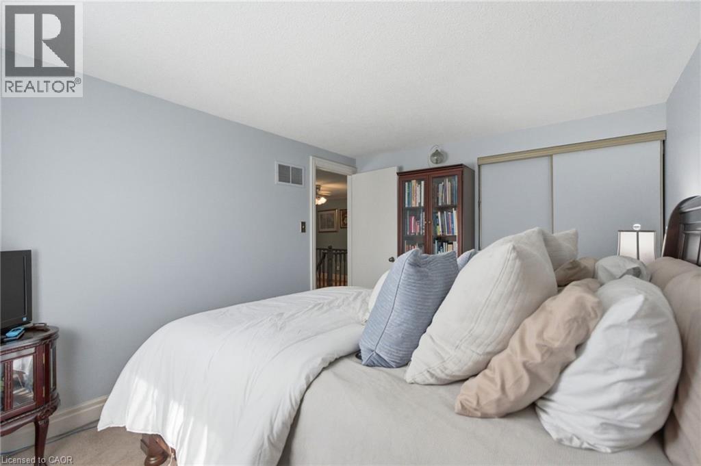 2078 Hunters Wood Drive, Burlington, Ontario  L7M 2T2 - Photo 35 - 40834935