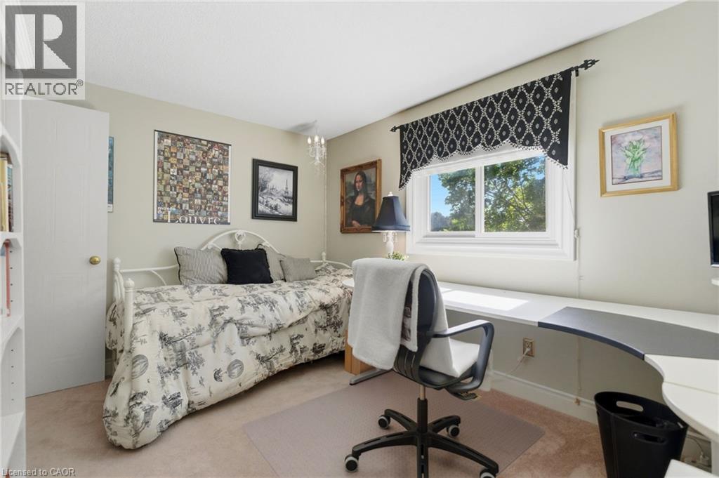 2078 Hunters Wood Drive, Burlington, Ontario  L7M 2T2 - Photo 38 - 40834935