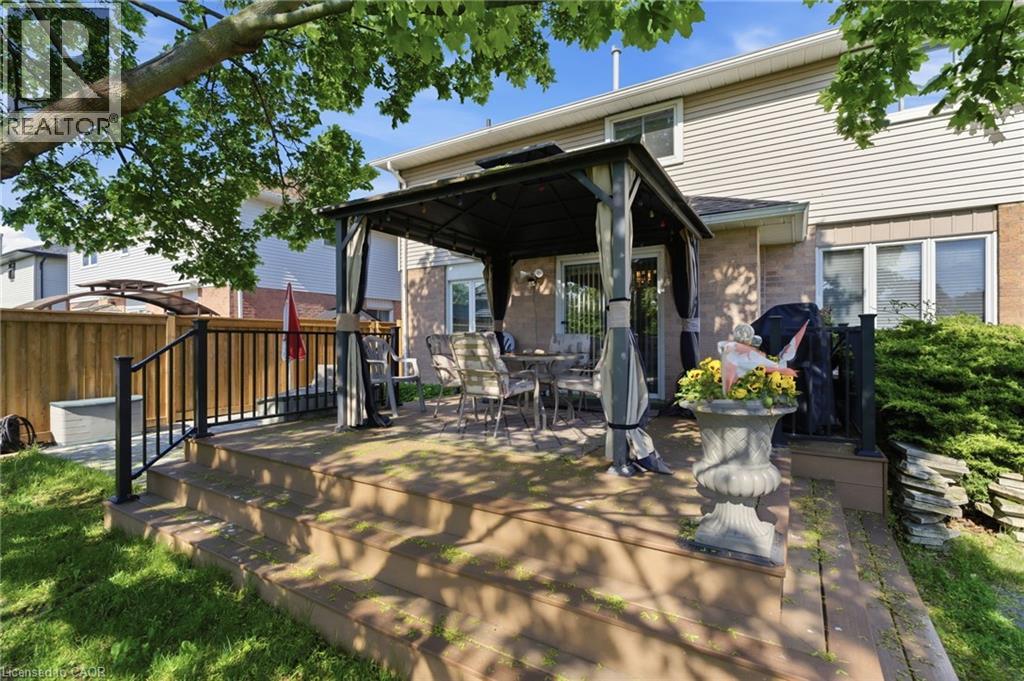 2078 Hunters Wood Drive, Burlington, Ontario  L7M 2T2 - Photo 47 - 40834935