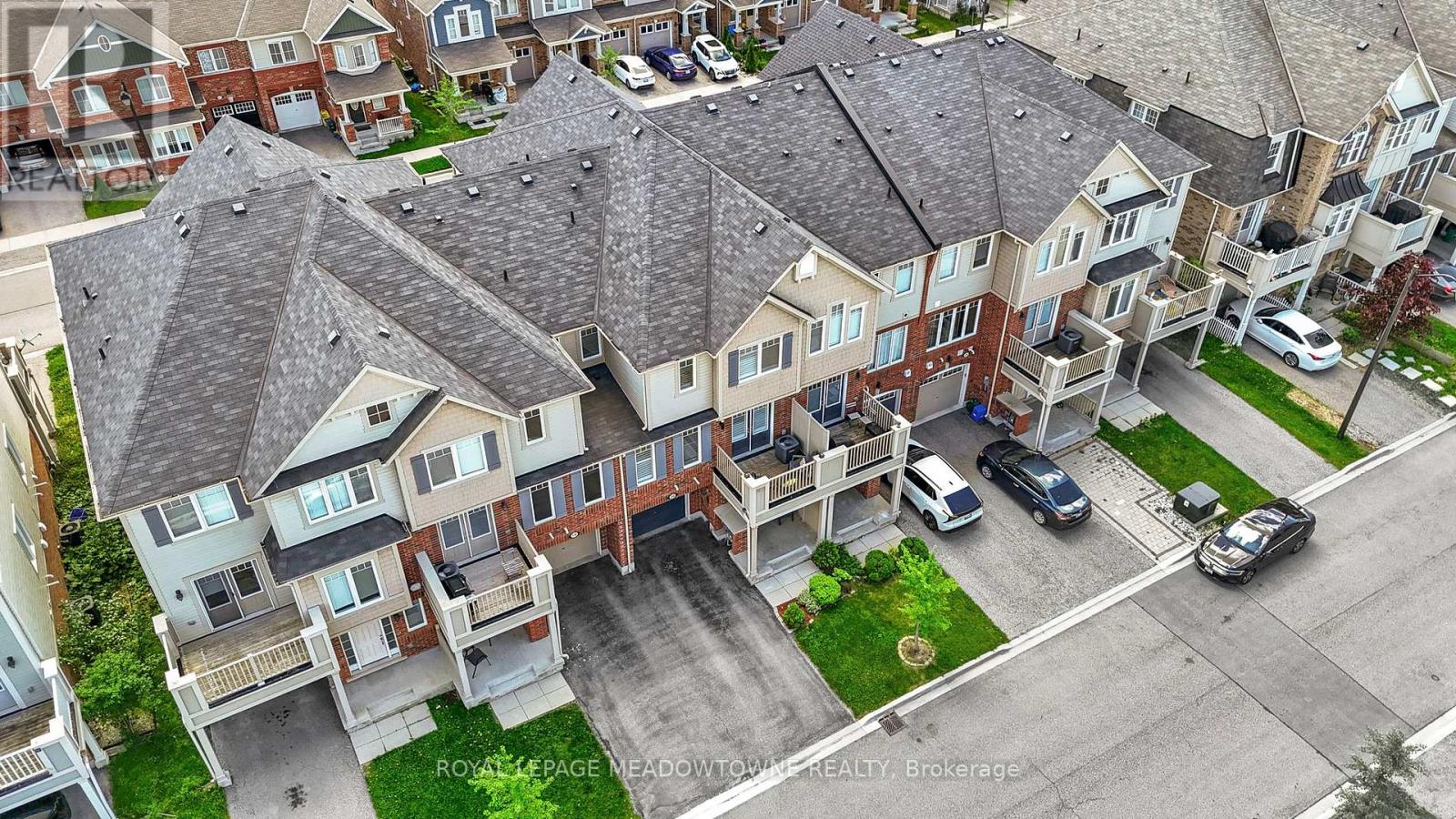 20 Suitor Court, Milton, Ontario  L9T 8S1 - Photo 2 - W13222914