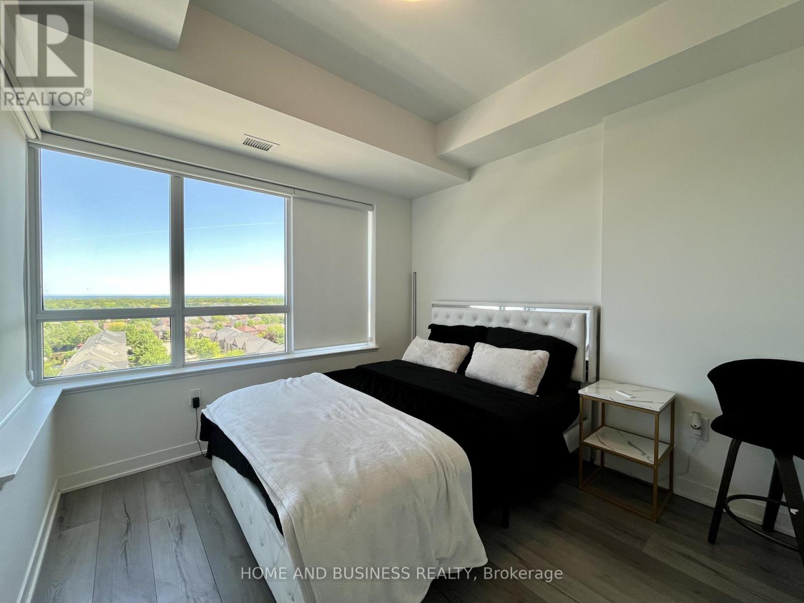 816 - 395 Dundas Street W, Oakville, Ontario  L6M 5R8 - Photo 13 - W13222956