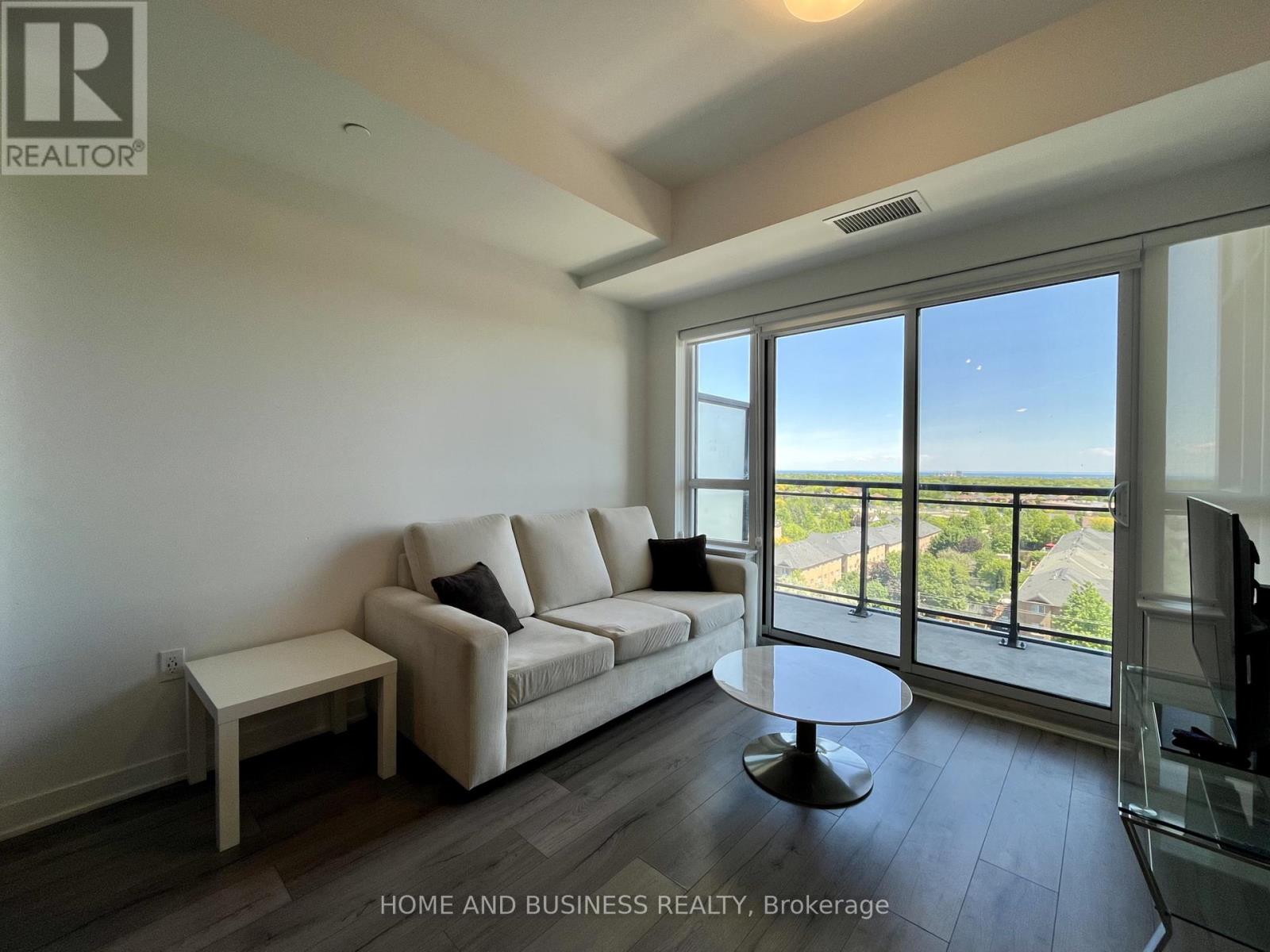816 - 395 Dundas Street W, Oakville, Ontario  L6M 5R8 - Photo 9 - W13222956
