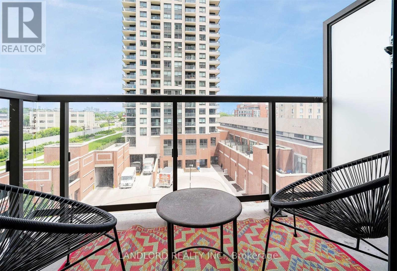 615 - 1420 Dupont Street, Toronto, Ontario  M6H 0C2 - Photo 12 - W13223026