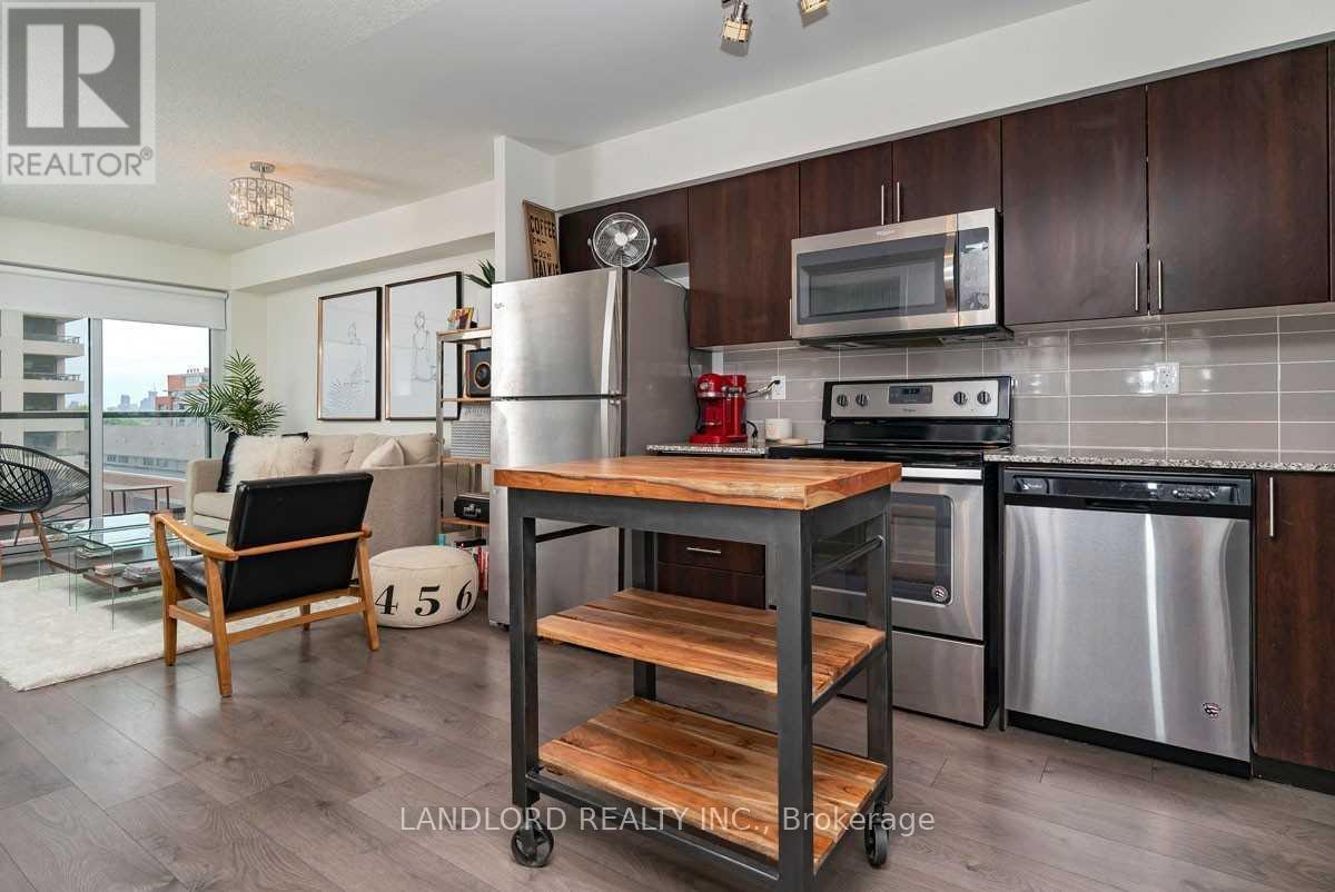615 - 1420 Dupont Street, Toronto, Ontario  M6H 0C2 - Photo 2 - W13223026