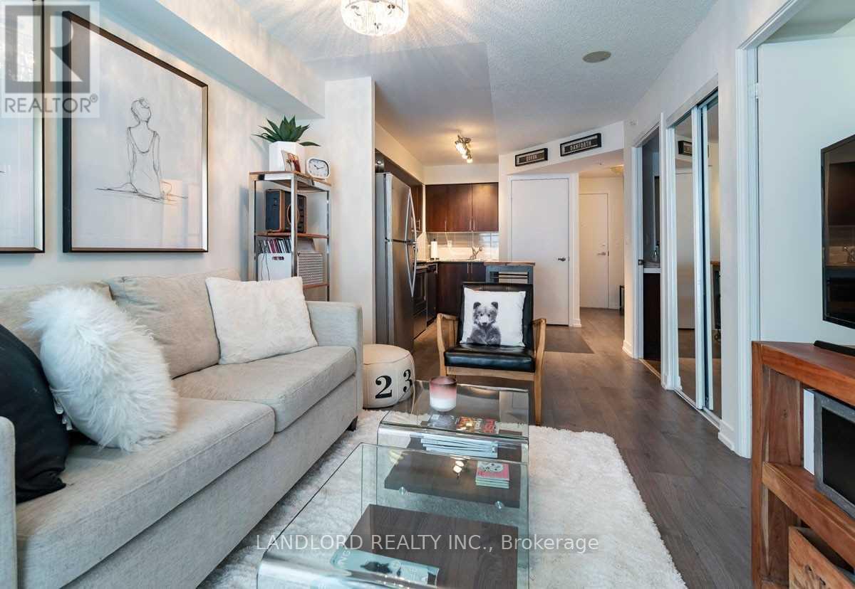 615 - 1420 Dupont Street, Toronto, Ontario  M6H 0C2 - Photo 4 - W13223026