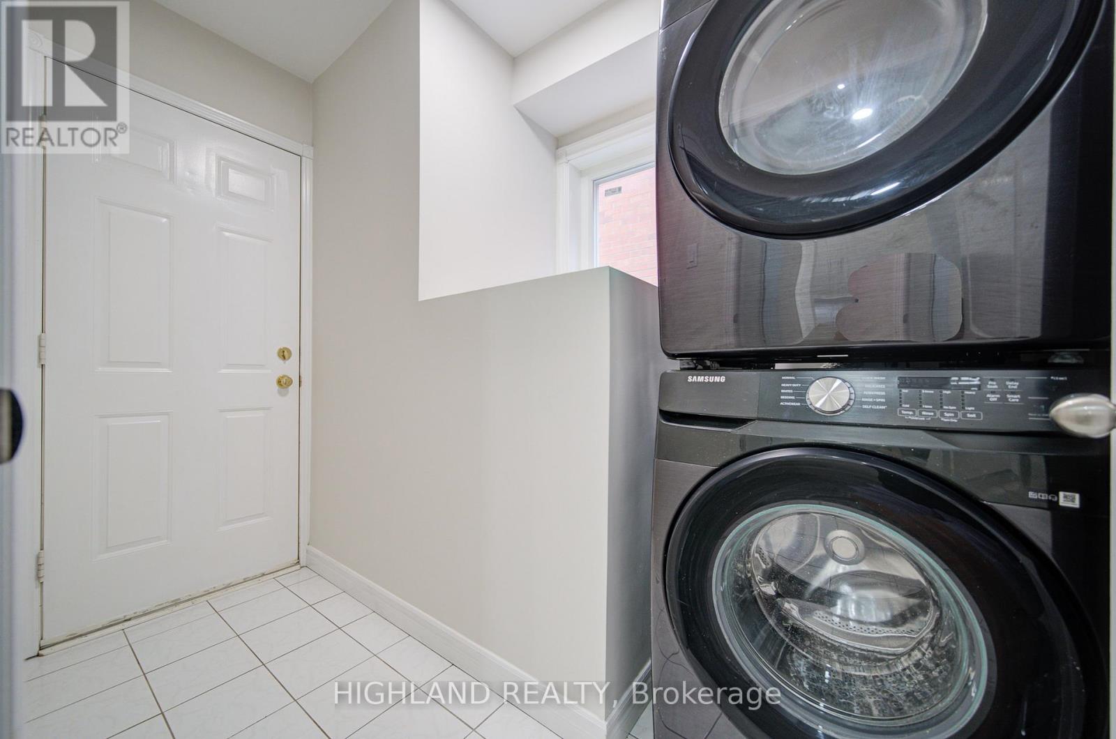 4777 Crystal Rose Drive, Mississauga, Ontario  L5V 1G9 - Photo 25 - W13223032
