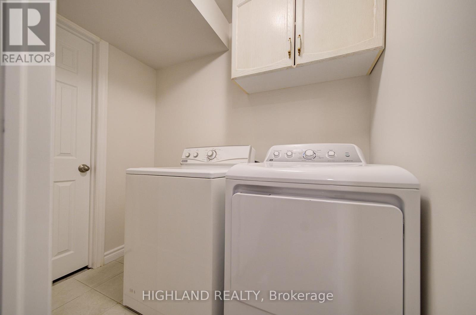 4777 Crystal Rose Drive, Mississauga, Ontario  L5V 1G9 - Photo 26 - W13223032