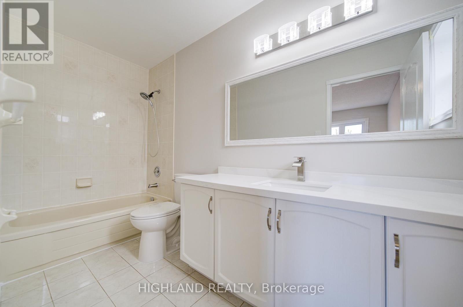 4777 Crystal Rose Drive, Mississauga, Ontario  L5V 1G9 - Photo 28 - W13223032