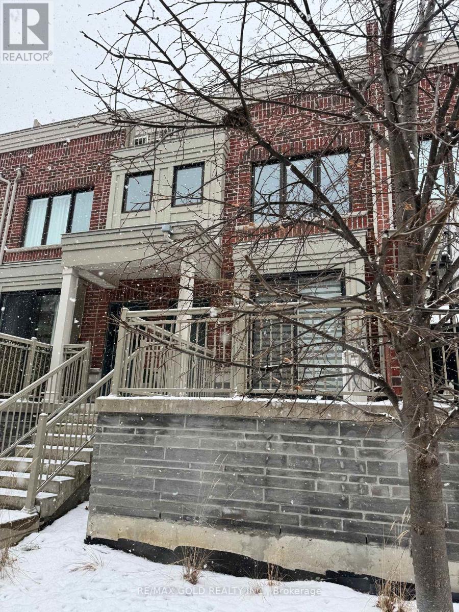 3 - 80 Eastwood Park Gardens, Toronto, Ontario  M8W 0B2 - Photo 2 - W13223054