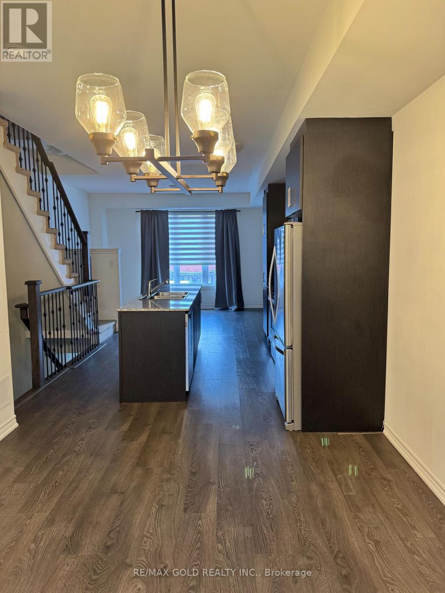 3 - 80 Eastwood Park Gardens, Toronto, Ontario  M8W 0B2 - Photo 3 - W13223054