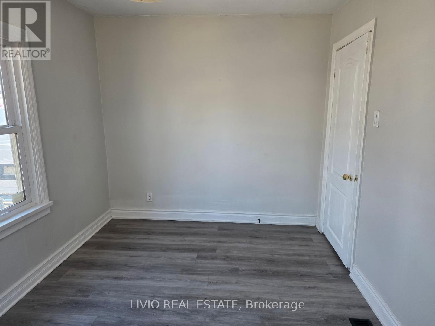 323 Queen Street E, Halton Hills, Ontario  L7J 1R1 - Photo 11 - W13223058