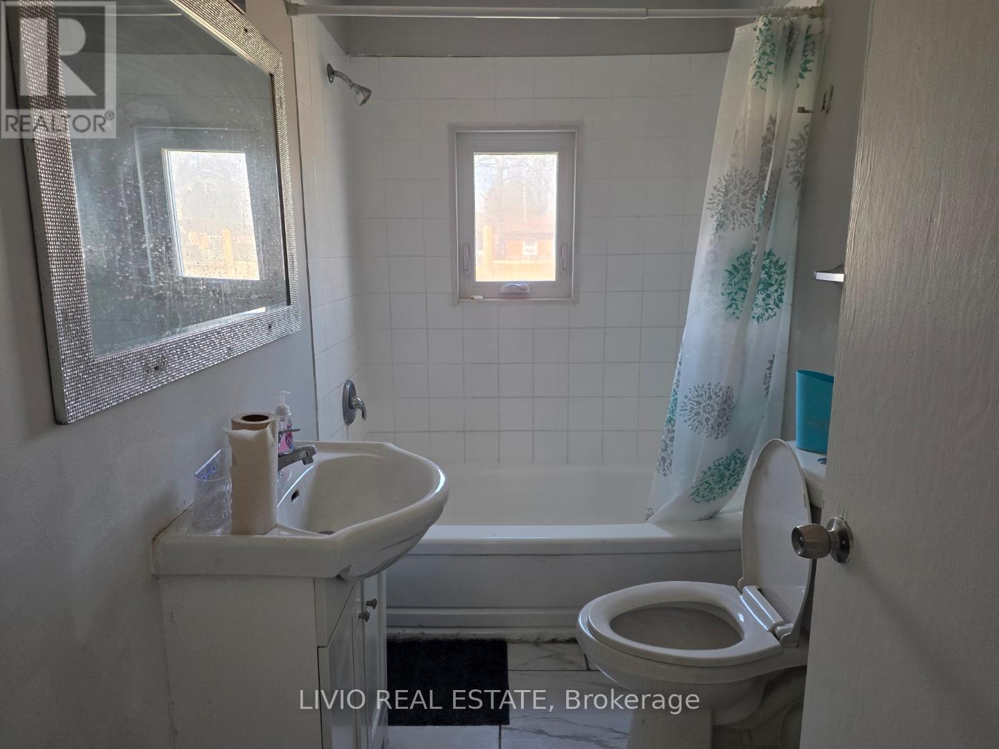 323 Queen Street E, Halton Hills, Ontario  L7J 1R1 - Photo 12 - W13223058