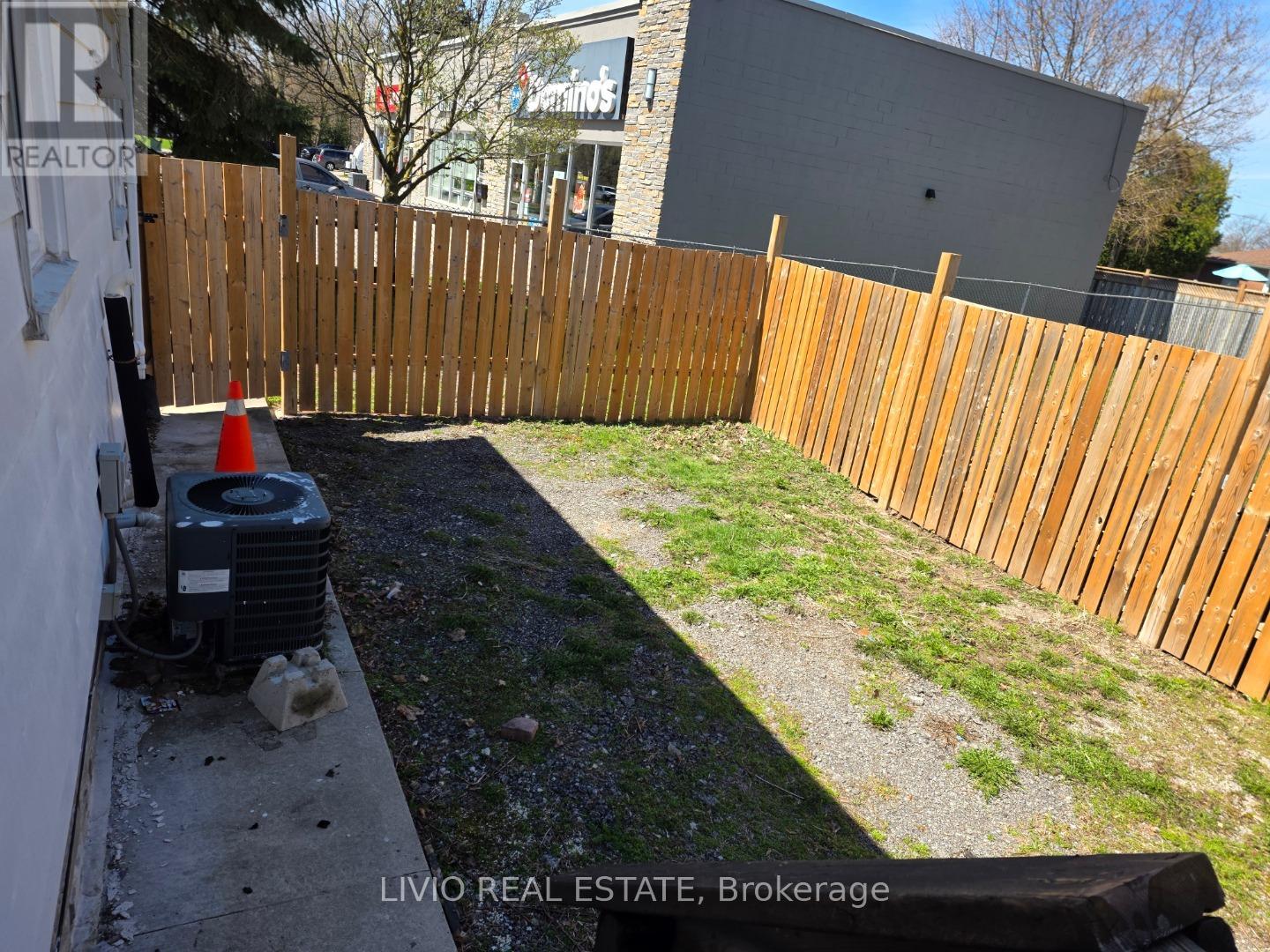 323 Queen Street E, Halton Hills, Ontario  L7J 1R1 - Photo 8 - W13223058