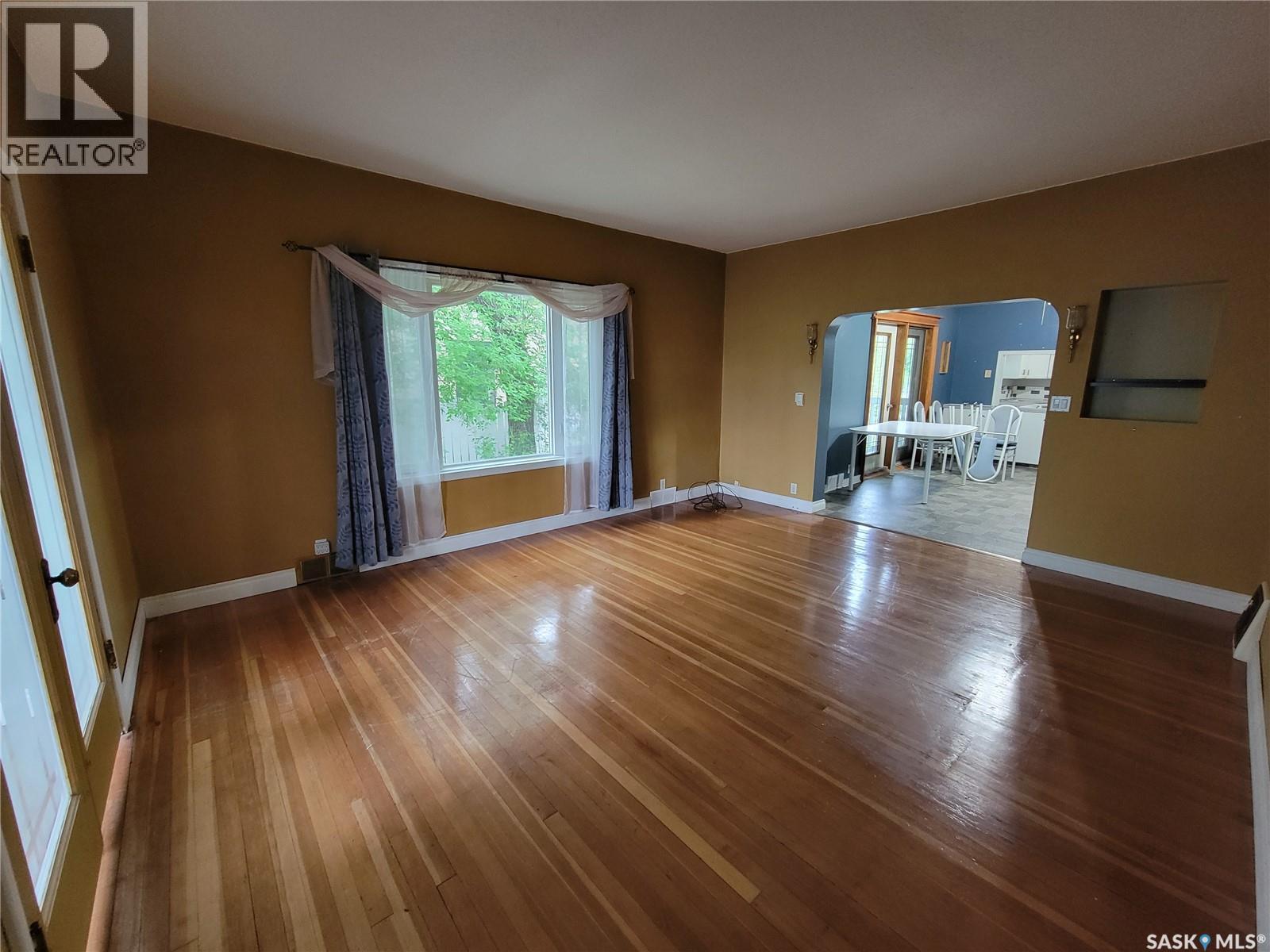 235 2nd Avenue E, Unity, Saskatchewan  S0K 4L0 - Photo 12 - SK037432