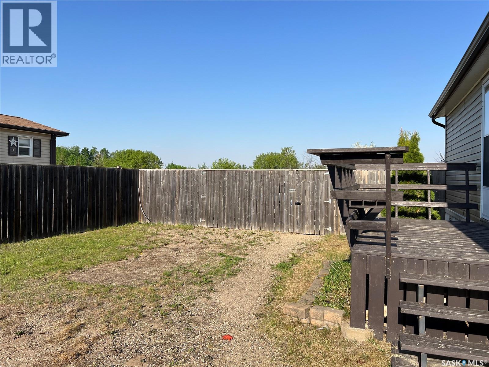 609 6th Street E, Meadow Lake, Saskatchewan S9X 1X9 - Photo 15 - SK037802