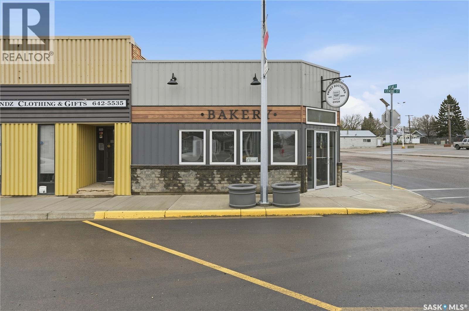 339 Centre Street, Assiniboia, Saskatchewan S0H 0B0 - Photo 17 - SK037699
