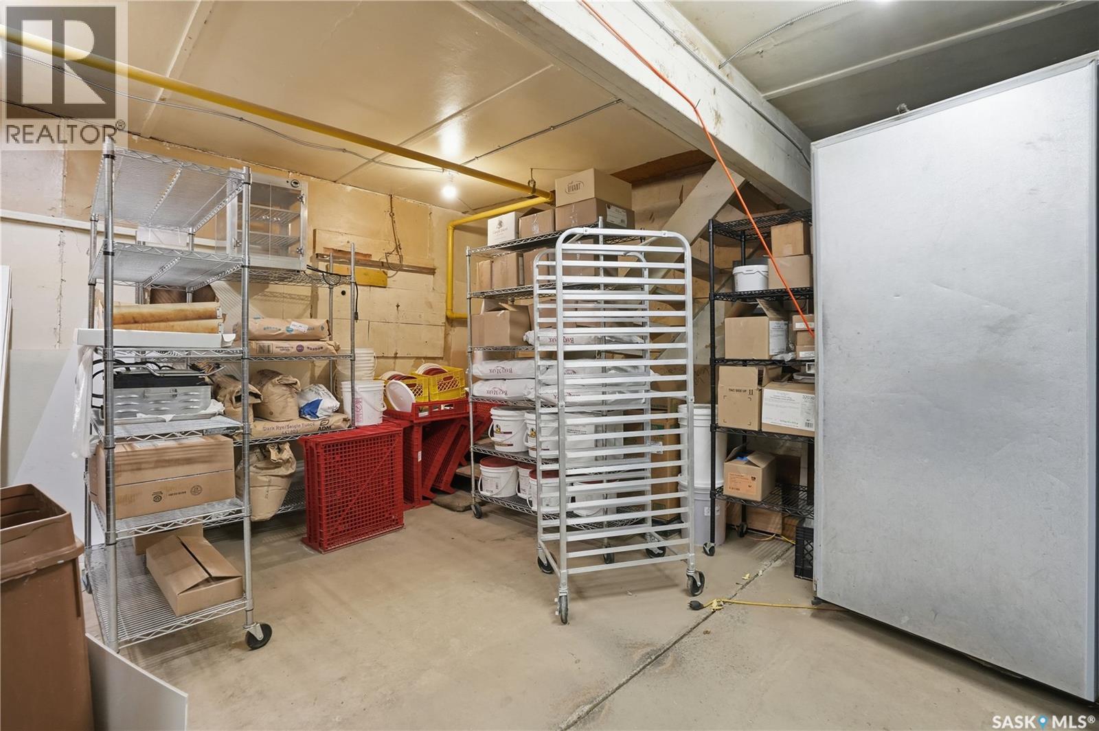 339 Centre Street, Assiniboia, Saskatchewan S0H 0B0 - Photo 51 - SK037699