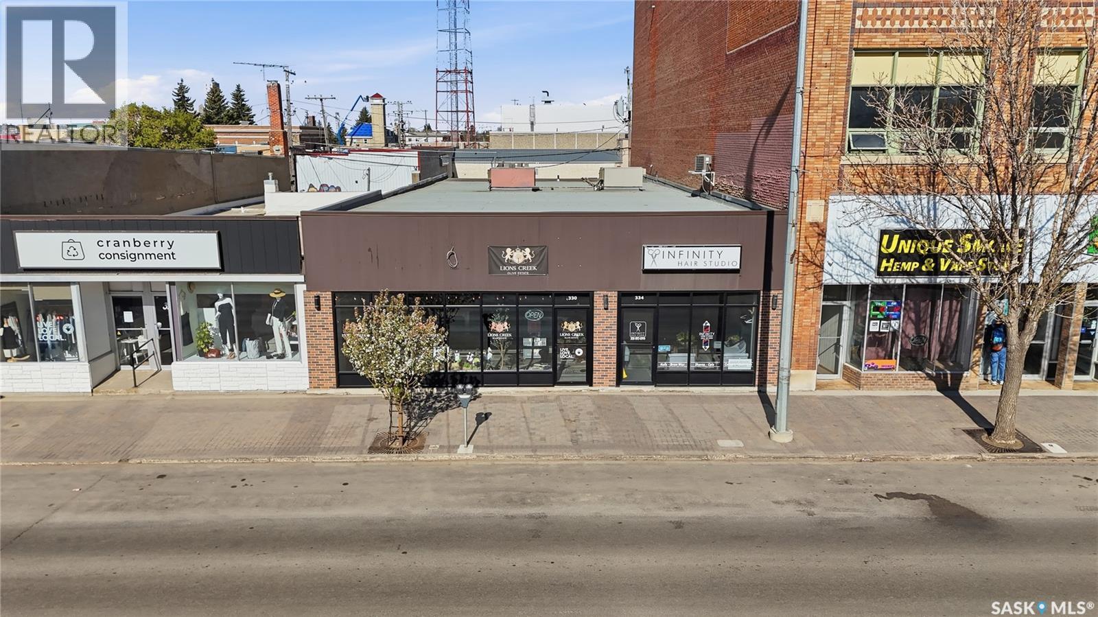 330 Main Street N, Moose Jaw, Saskatchewan  S6H 3J9 - Photo 2 - SK037693