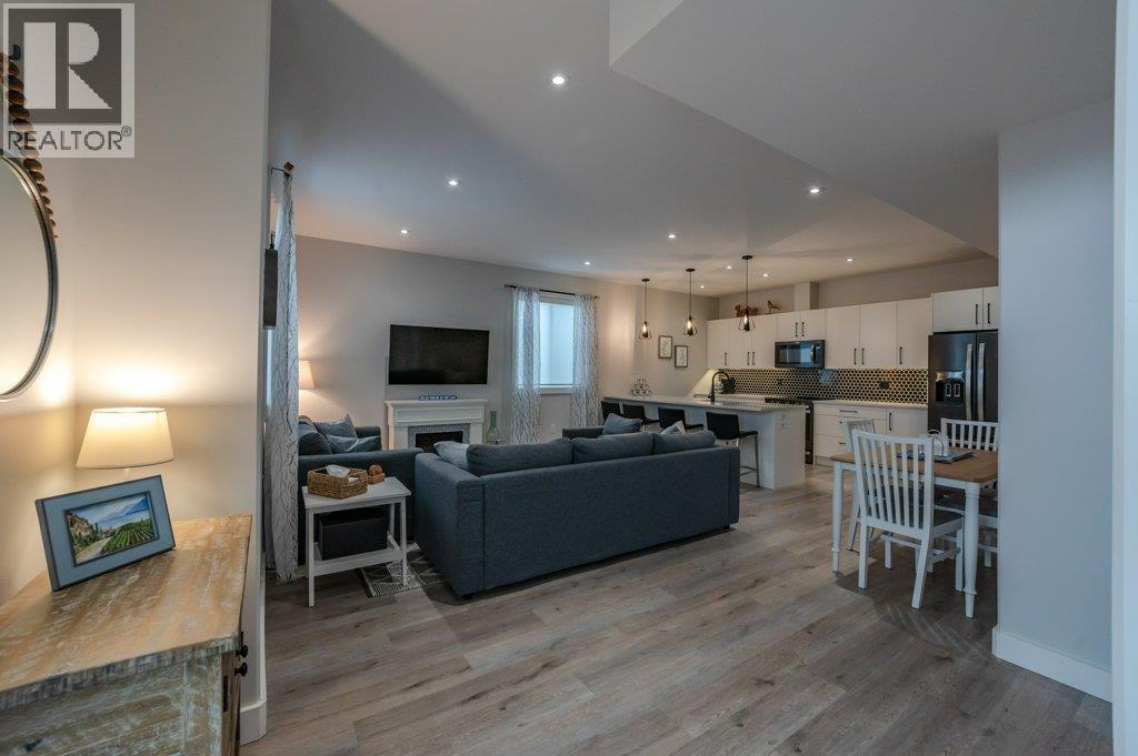 535 Westminster Avenue W Unit# 102, Penticton, British Columbia  V2A 1K4 - Photo 7 - 10389535