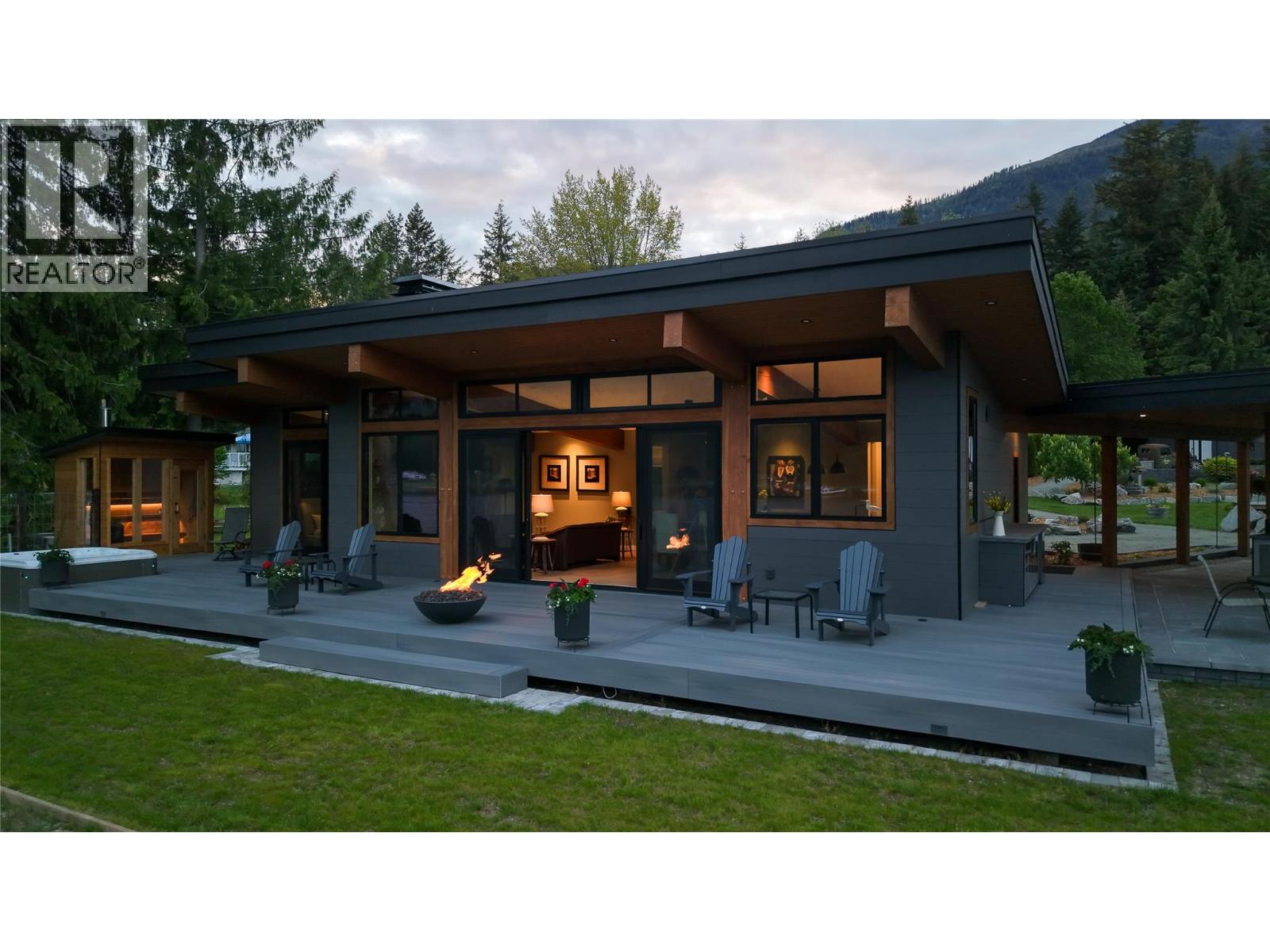 7642 Highway 3a, Balfour, British Columbia  V0G 1C0 - Photo 57 - 10389401