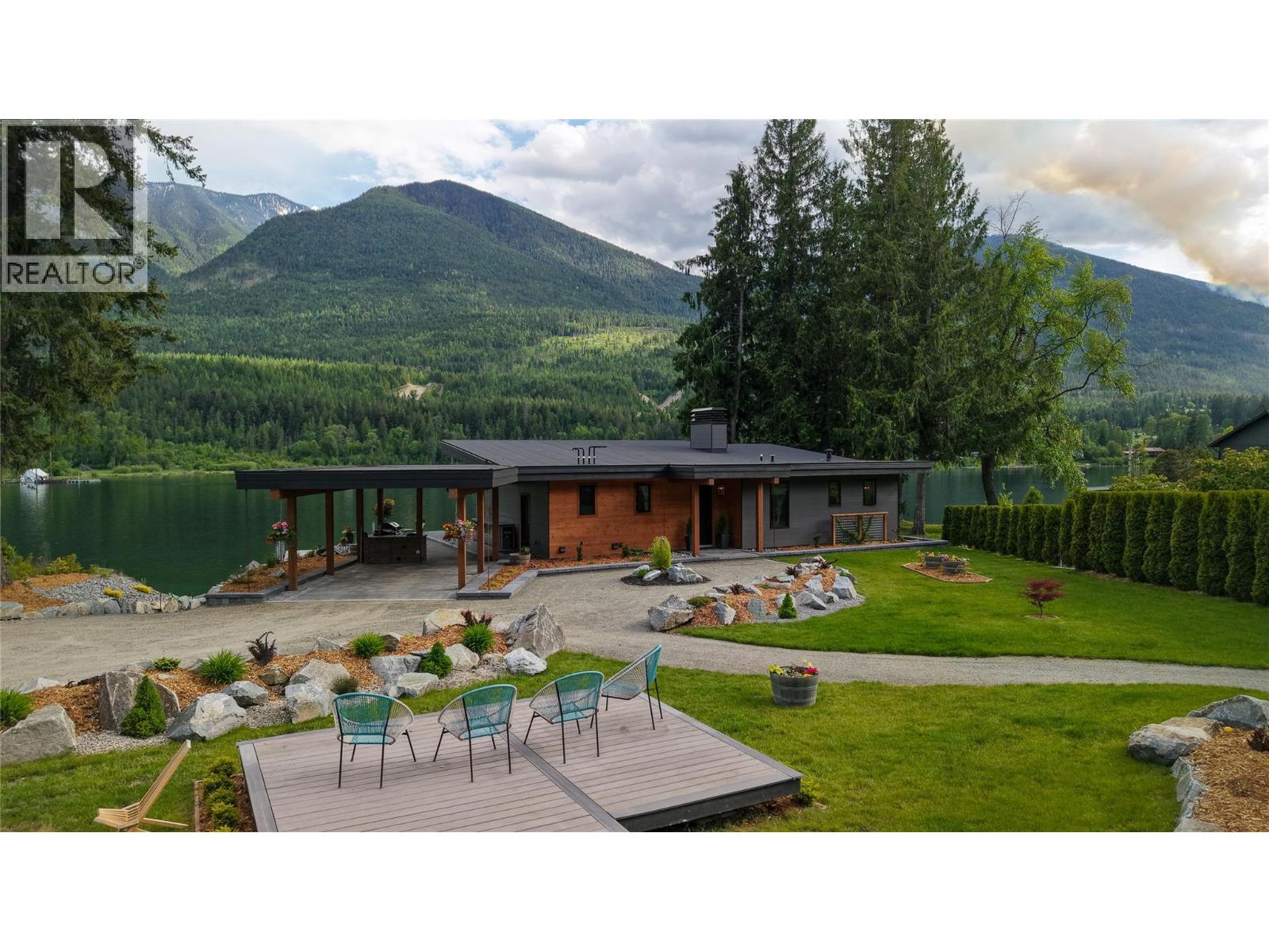 7642 Highway 3a, Balfour, British Columbia  V0G 1C0 - Photo 9 - 10389401