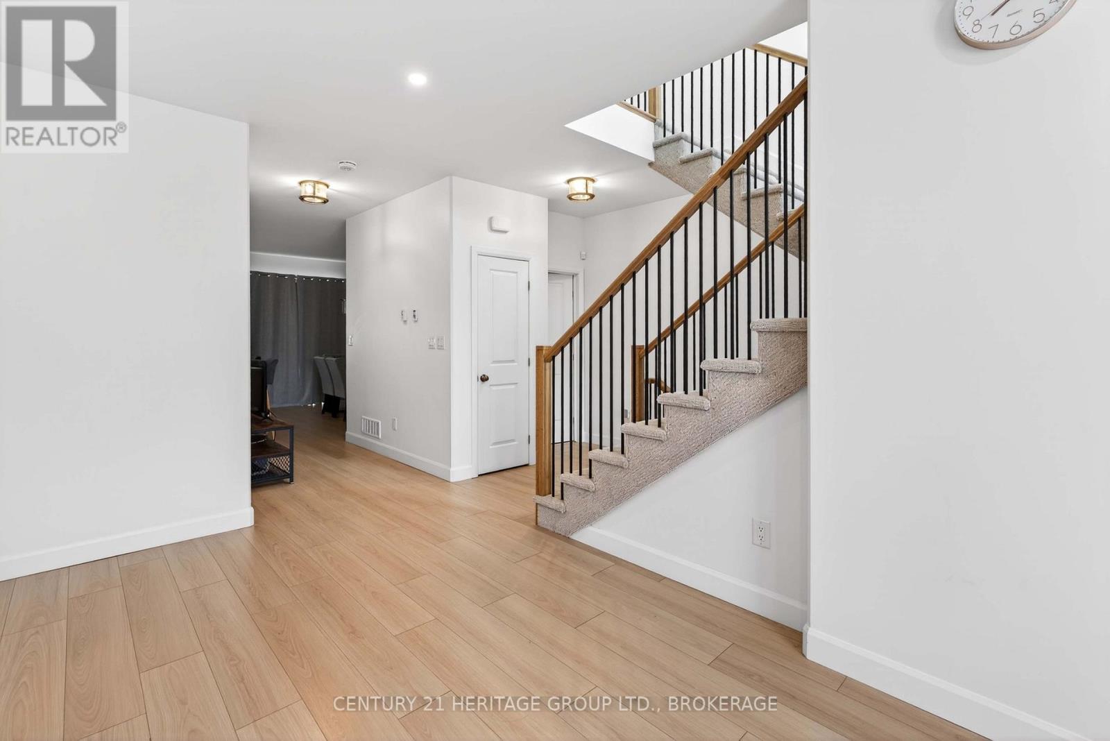 189 Superior Drive, Loyalist, Ontario  K7N 0E9 - Photo 11 - X13223358