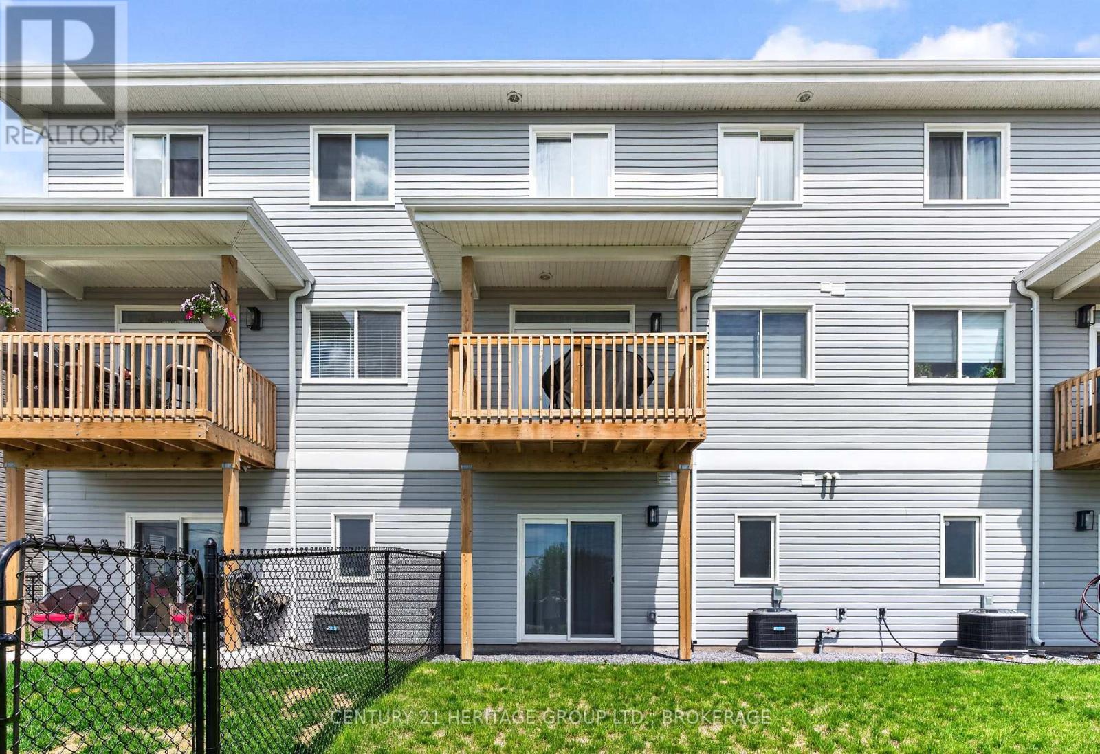 189 Superior Drive, Loyalist, Ontario  K7N 0E9 - Photo 44 - X13223358