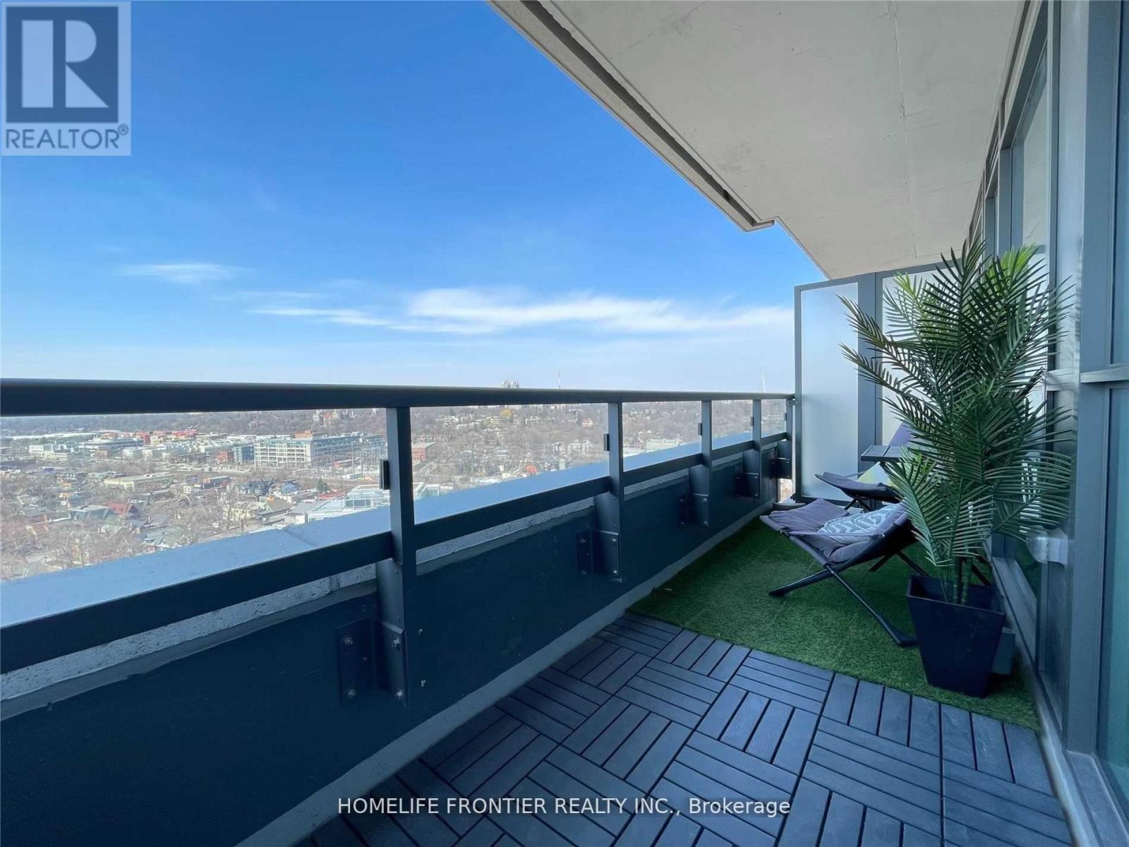 2001 - 181 Bedford Road, Toronto, Ontario  M5R 0C2 - Photo 15 - C13222706