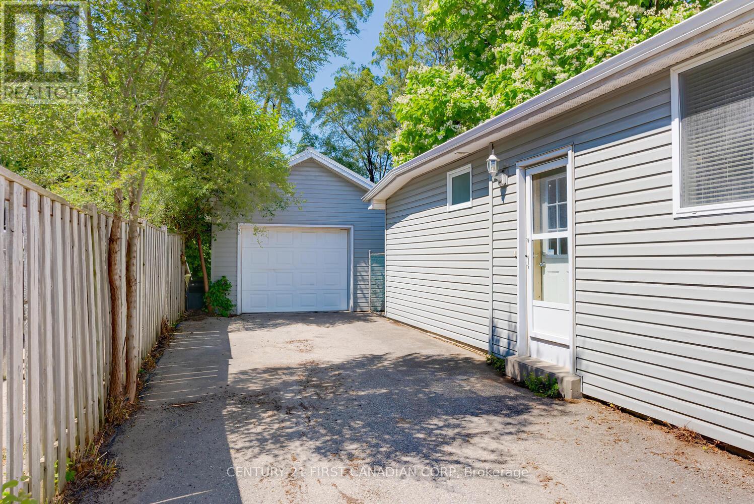 49 Charles Street, London North, Ontario  N6H 1H1 - Photo 27 - X13223316