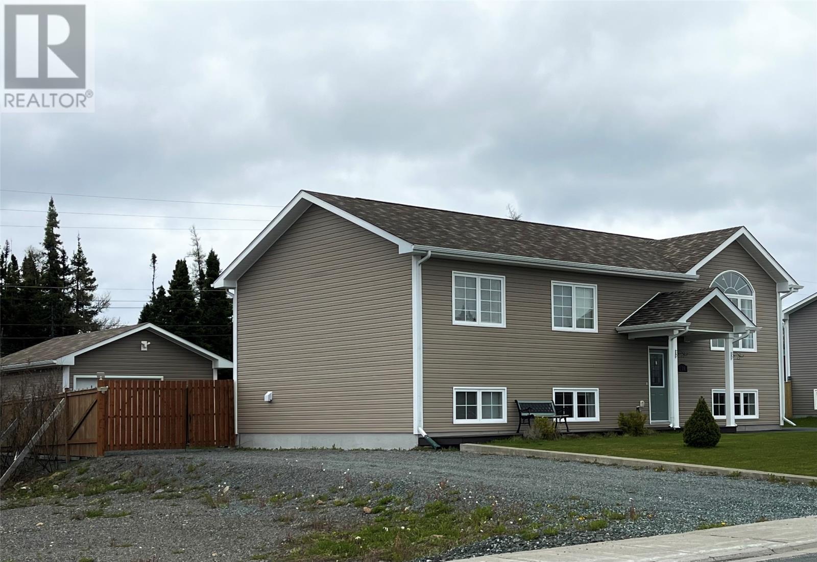 64 Bondar Street, Gander, Newfoundland & Labrador  A1V 2S9 - Photo 2 - 1298213