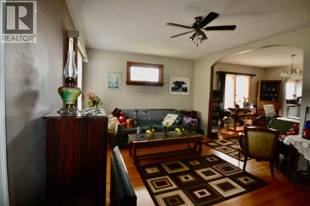 308 Walsh Avenue, Acme, Alberta  T0M 0A0 - Photo 7 - A2316124