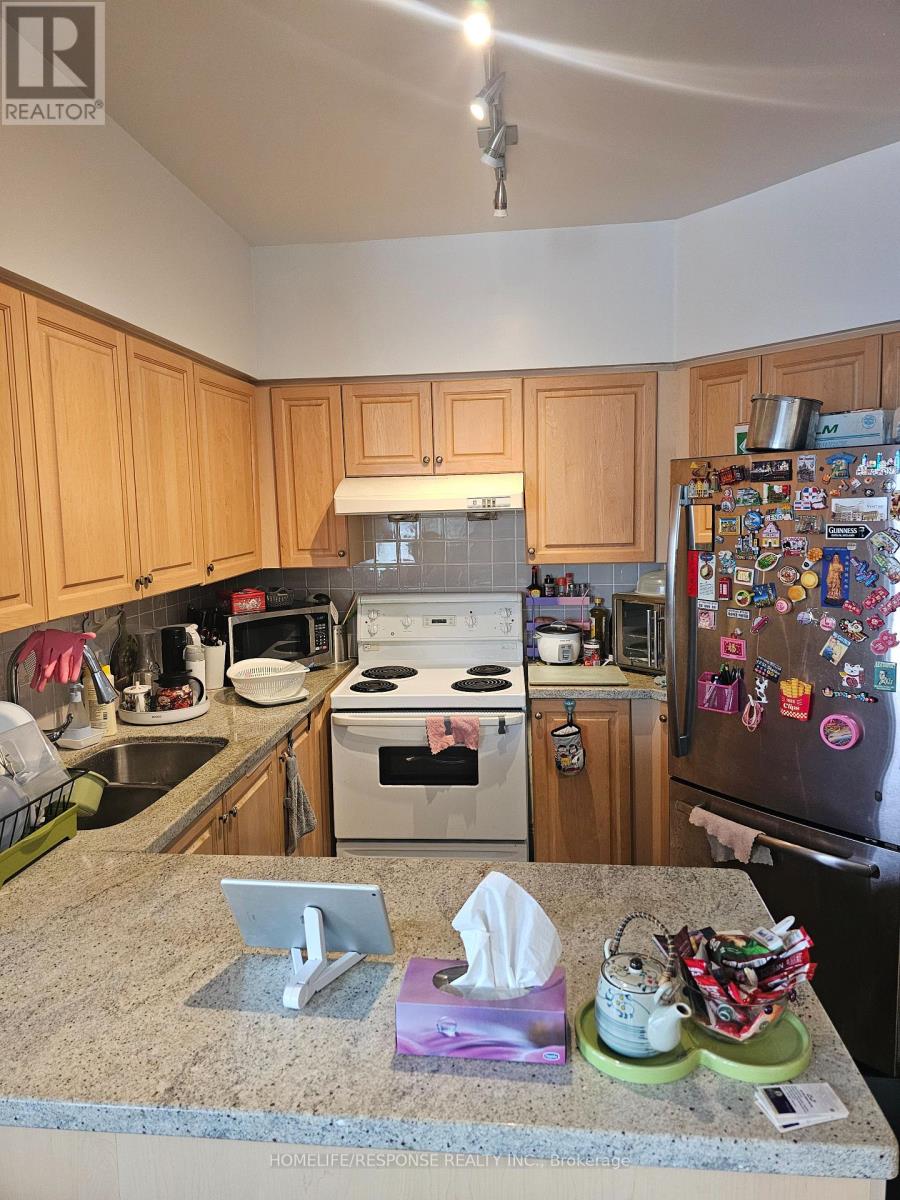 1011 - 48 Suncrest Boulevard, Markham, Ontario  L3T 7Y5 - Photo 5 - N13223014