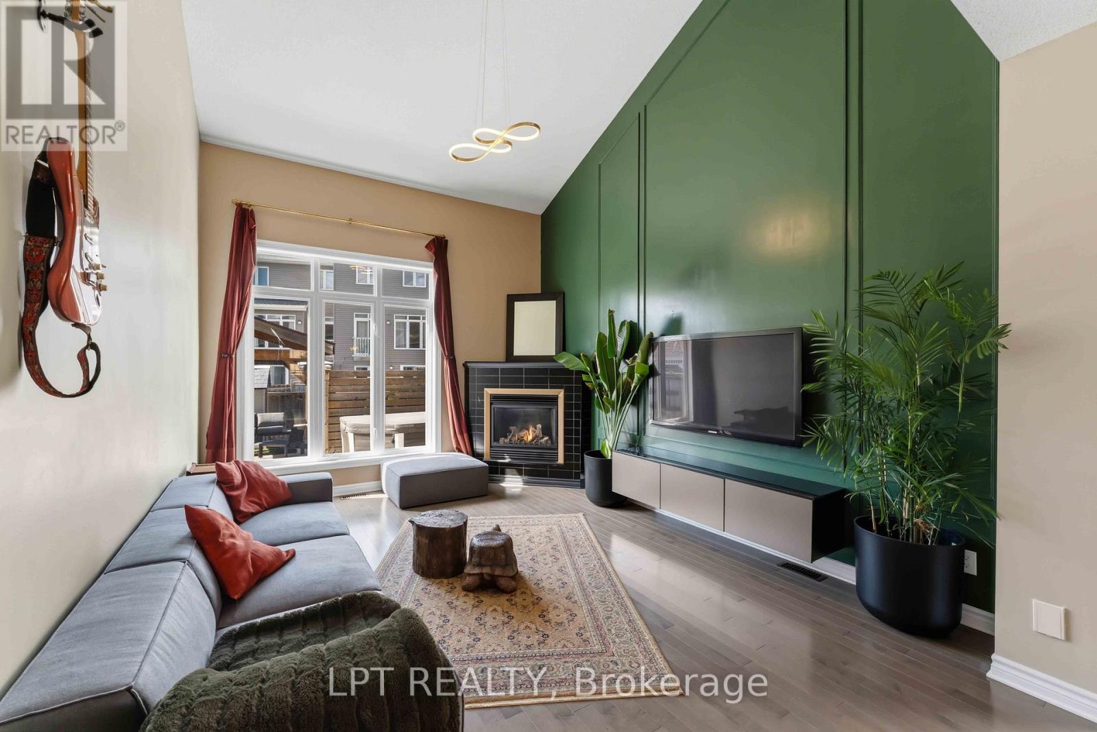 321 Kingbrook Drive, Ottawa, Ontario K2M 0G1 - Photo 4 - X13223094