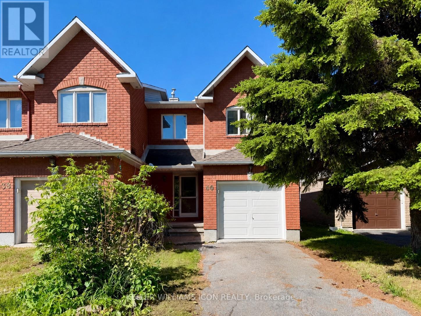 40 THORNBURY CRESCENT, Ottawa, Ontario