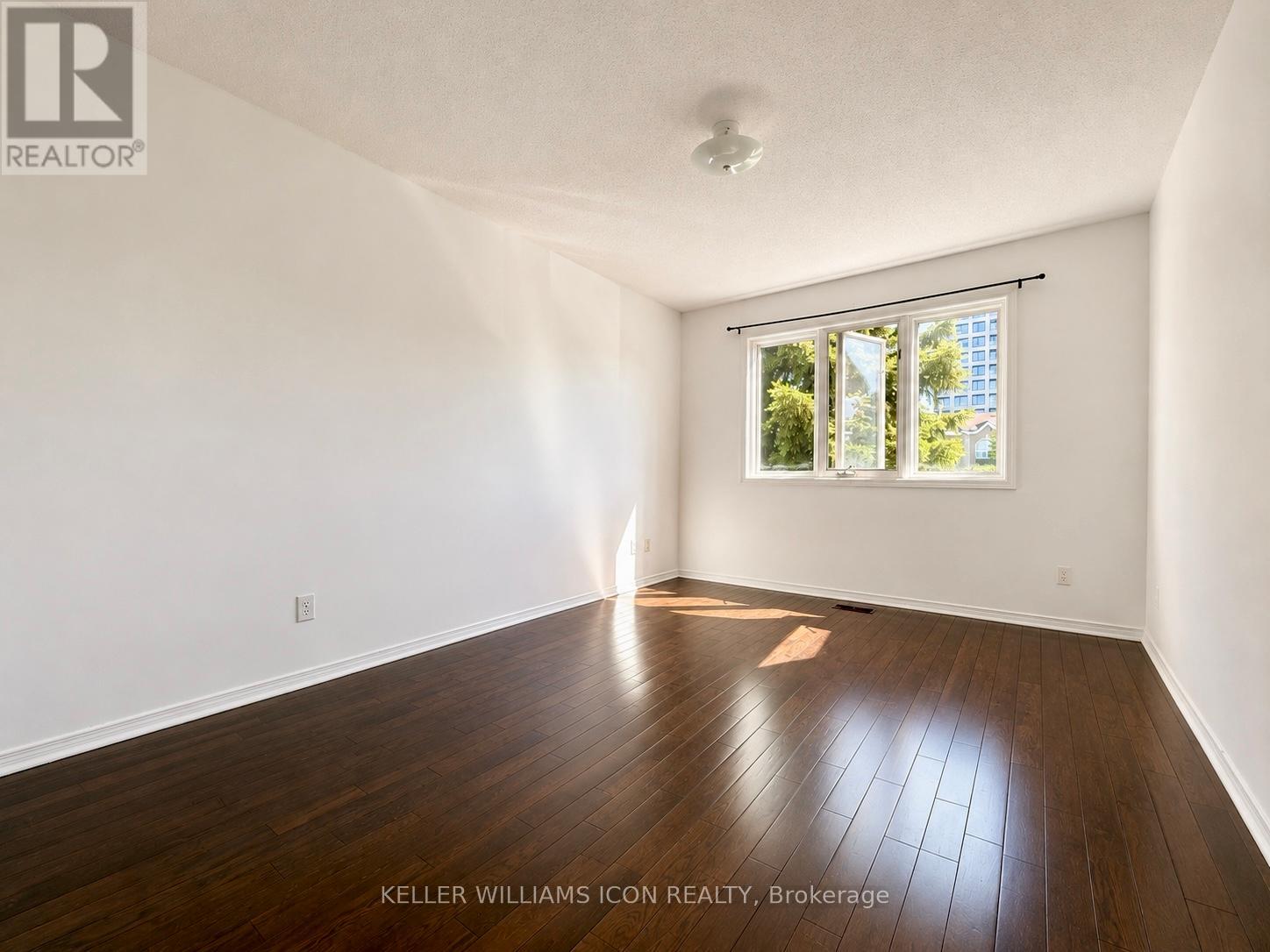 40 Thornbury Crescent, Ottawa, Ontario  K2G 6C5 - Photo 13 - X13223298