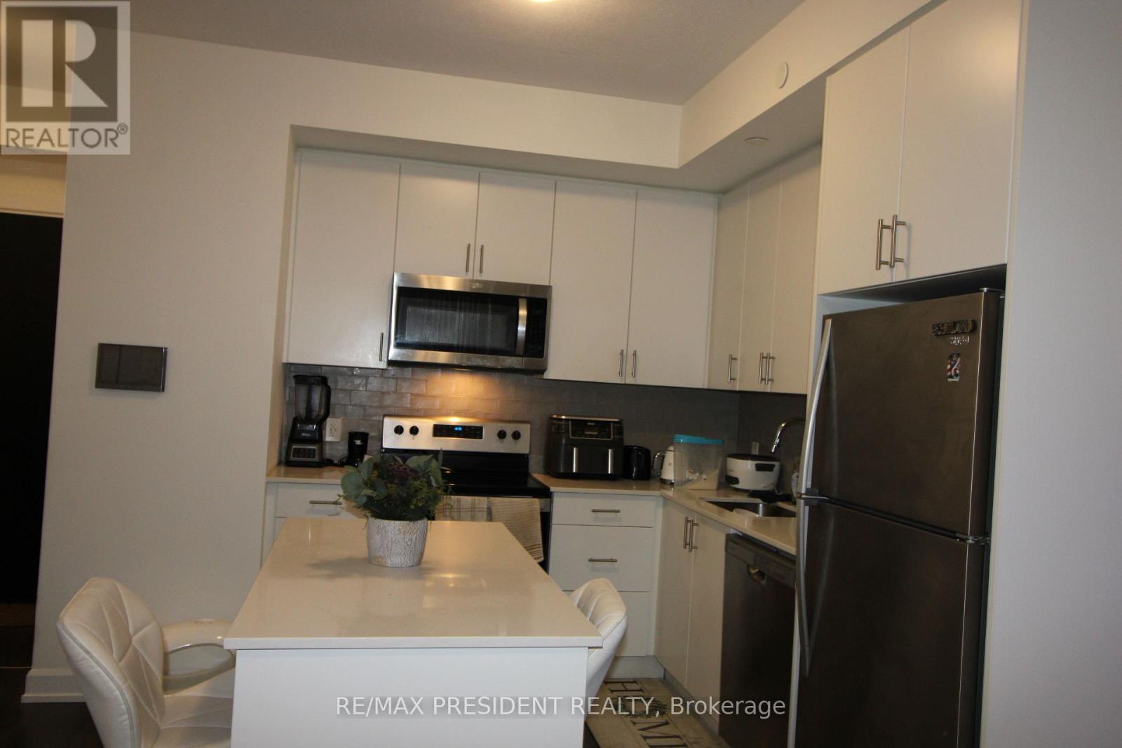 718 - 3220 William Coltson Avenue, Oakville, Ontario  L6H 7X9 - Photo 17 - W13113864