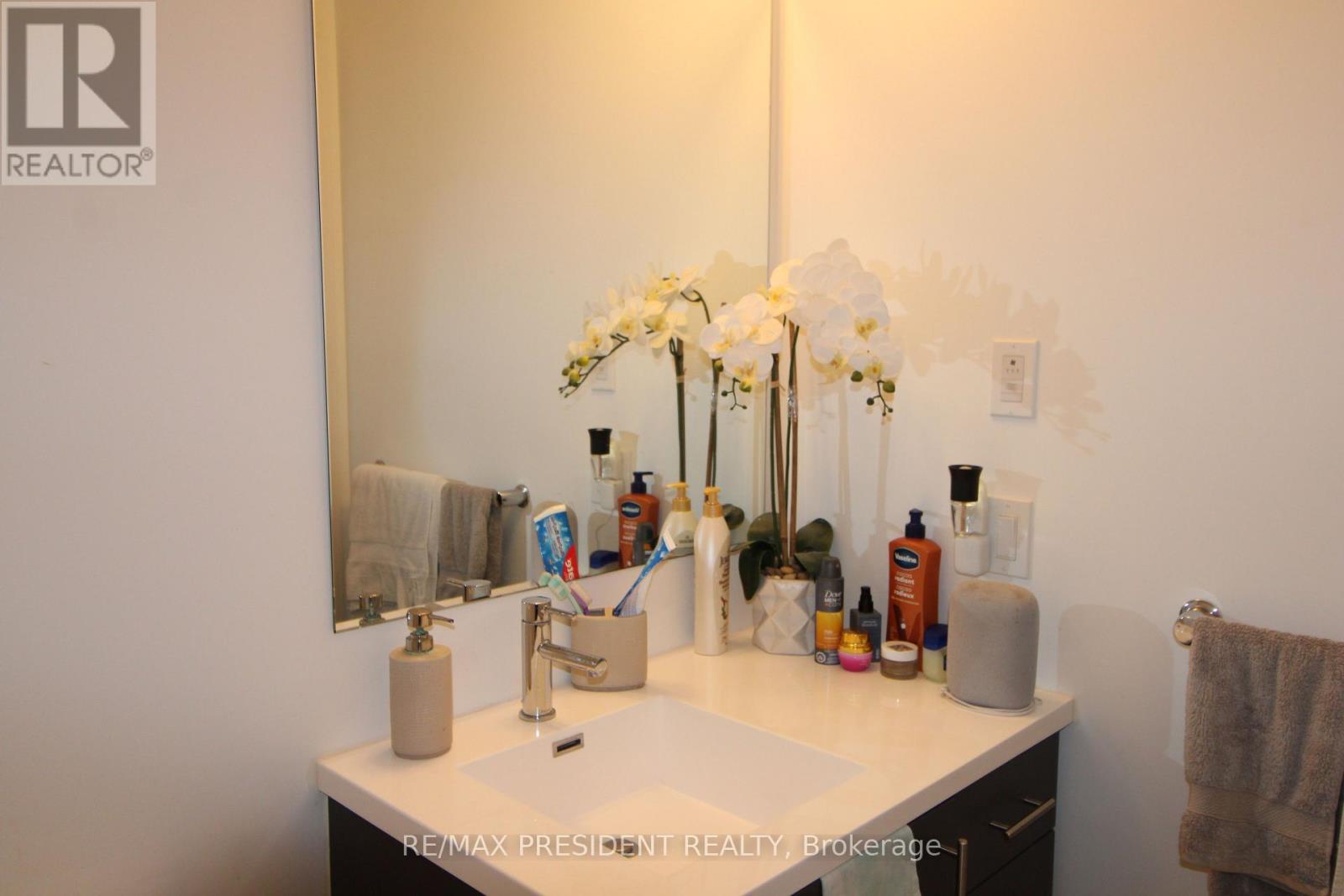 718 - 3220 William Coltson Avenue, Oakville, Ontario  L6H 7X9 - Photo 15 - W13113864