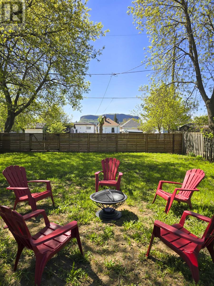 236 Mary St W, Thunder Bay, Ontario  P7E 4K6 - Photo 37 - TB2601291